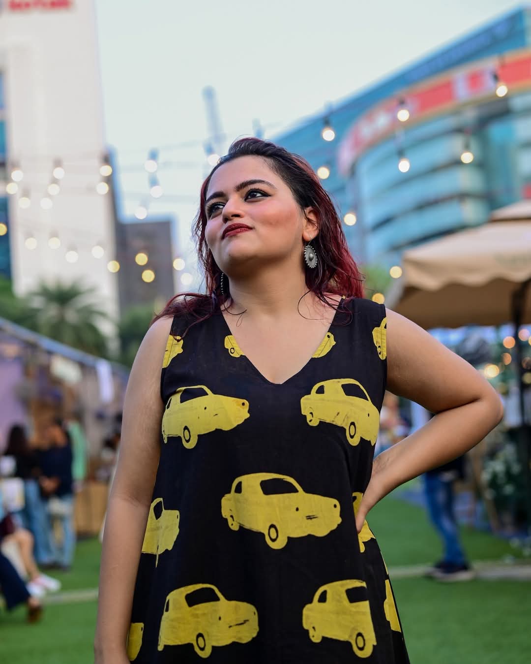 Black Holud Taxi A-LINE DRESS