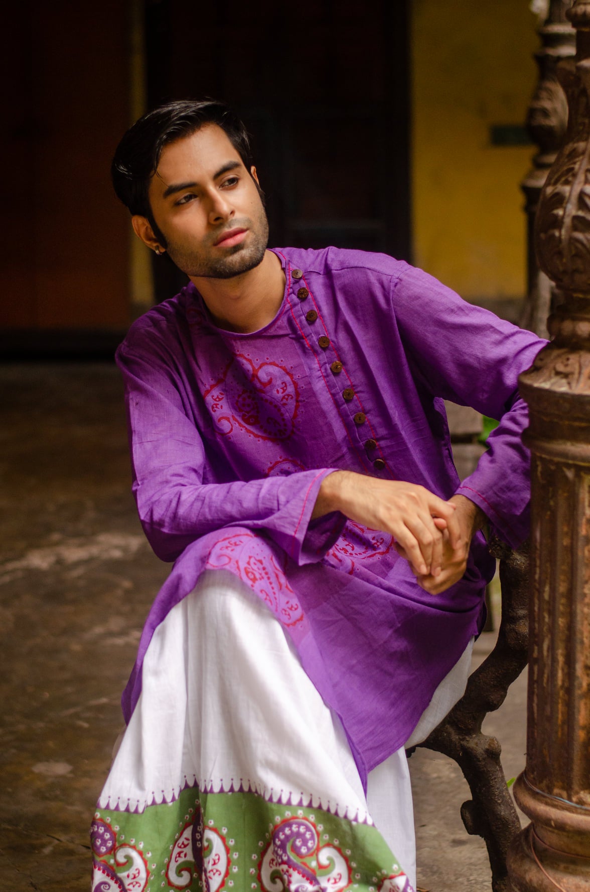 PAISLEY BLOCK PRINTED DHUTI