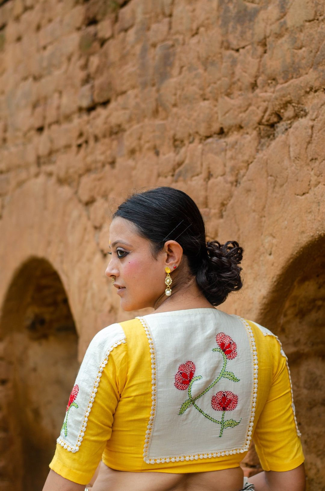Handcrafted Blouses | Jamdani, Printed & Embroidered – NAKSH THE LABEL