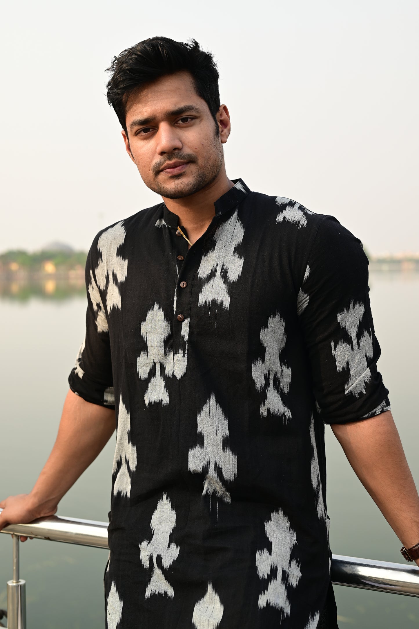 BLACK IKKAT HANDLOOM KURTA
