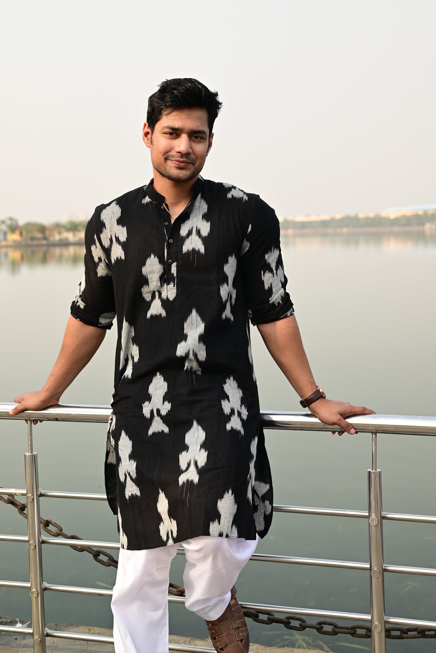 BLACK IKKAT HANDLOOM KURTA