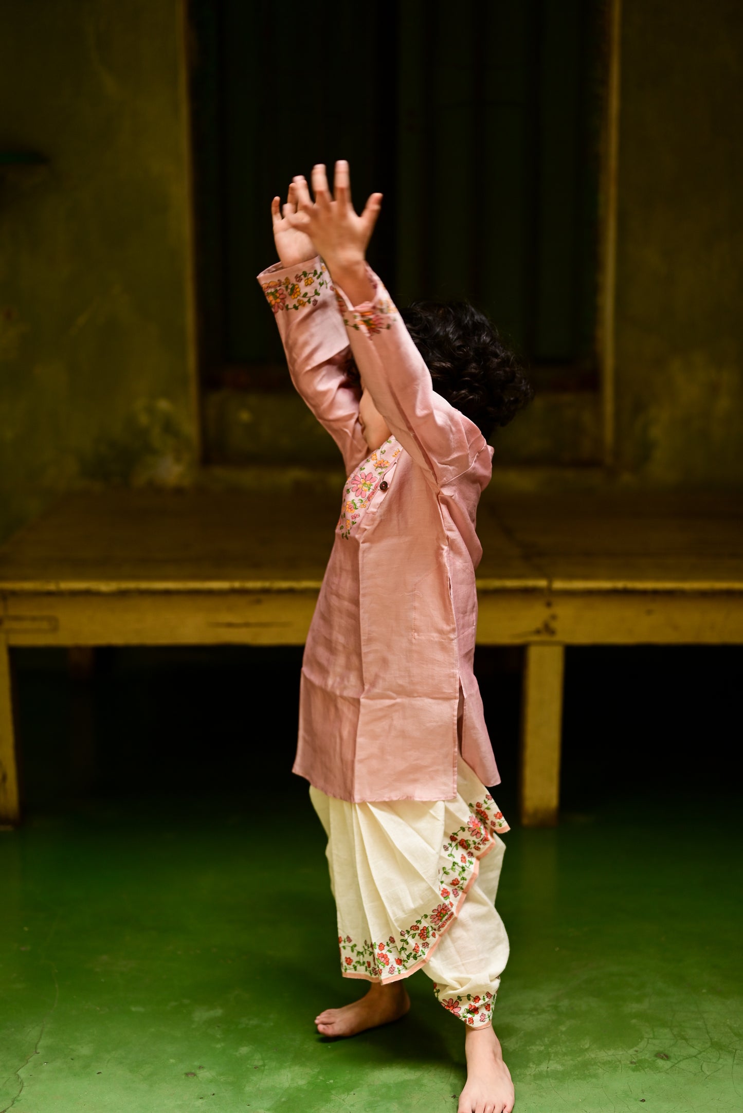 PINK CHANDERI PRINTED KIDS KURTA- DHUTI SET