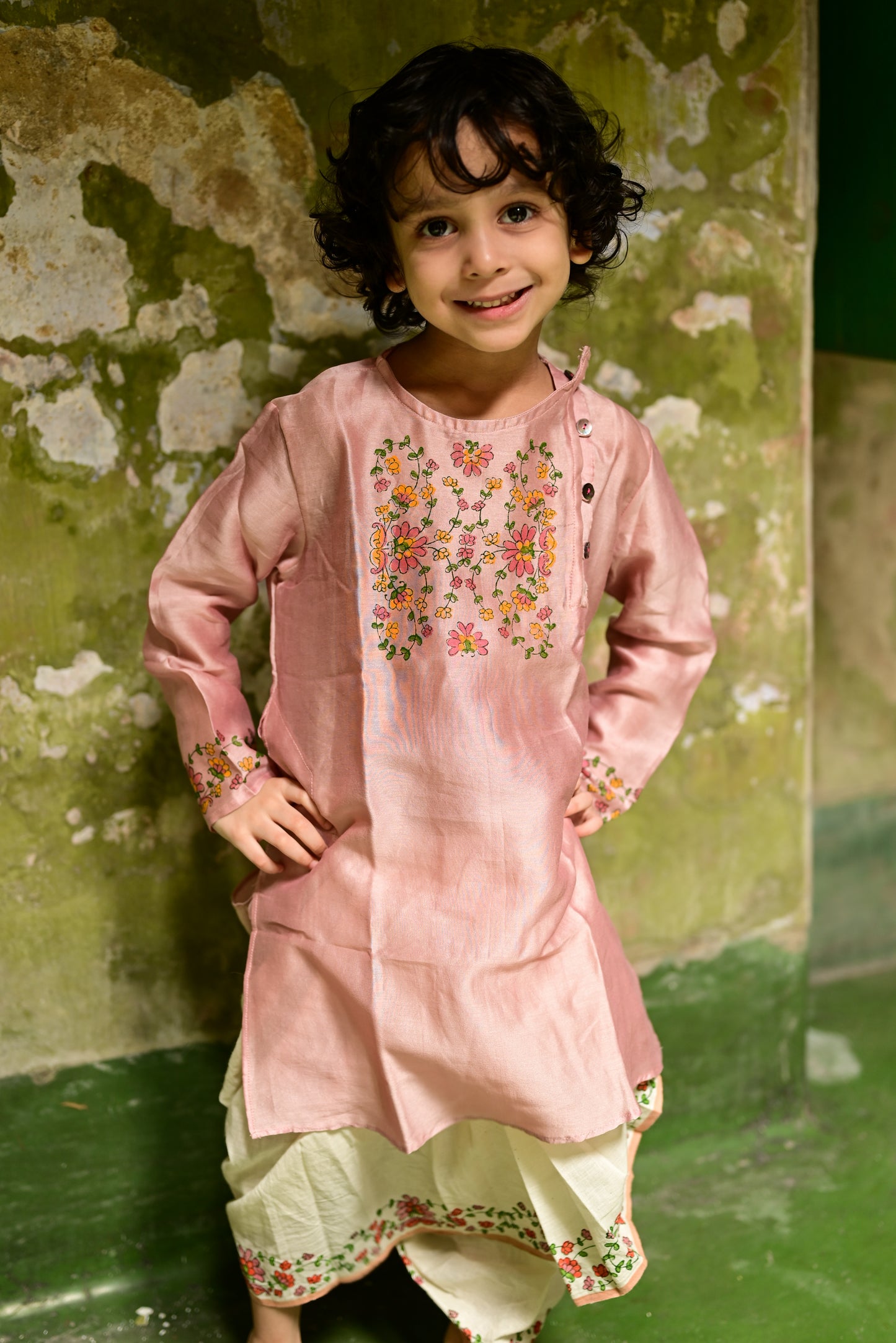 PINK CHANDERI PRINTED KIDS KURTA- DHUTI SET
