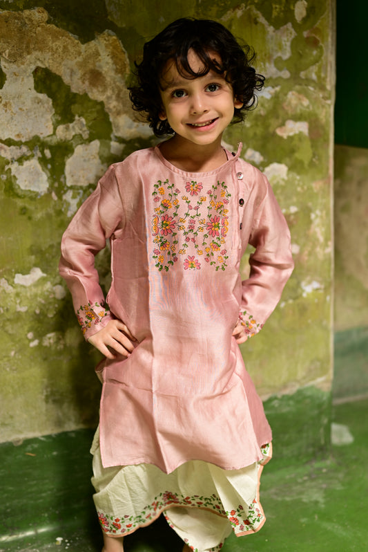 PINK CHANDERI PRINTED KIDS KURTA- DHUTI SET