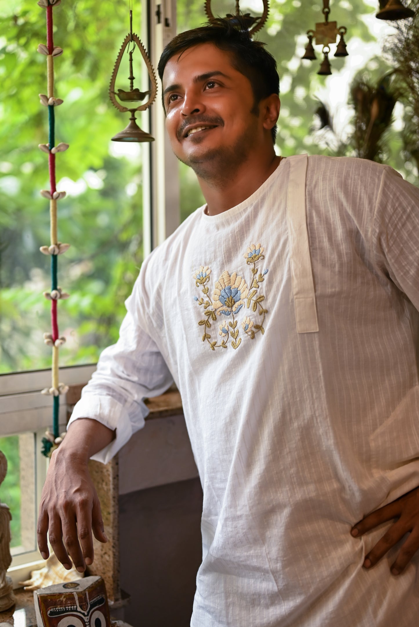 KASHMIRI GUL EMBROIDERED PURE WHITE COTTON KURTA