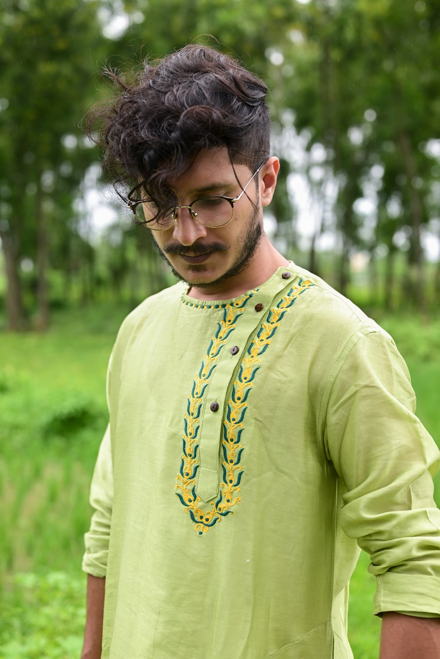 AMRAPALI EMBROIDERED CHANDERI KURTA