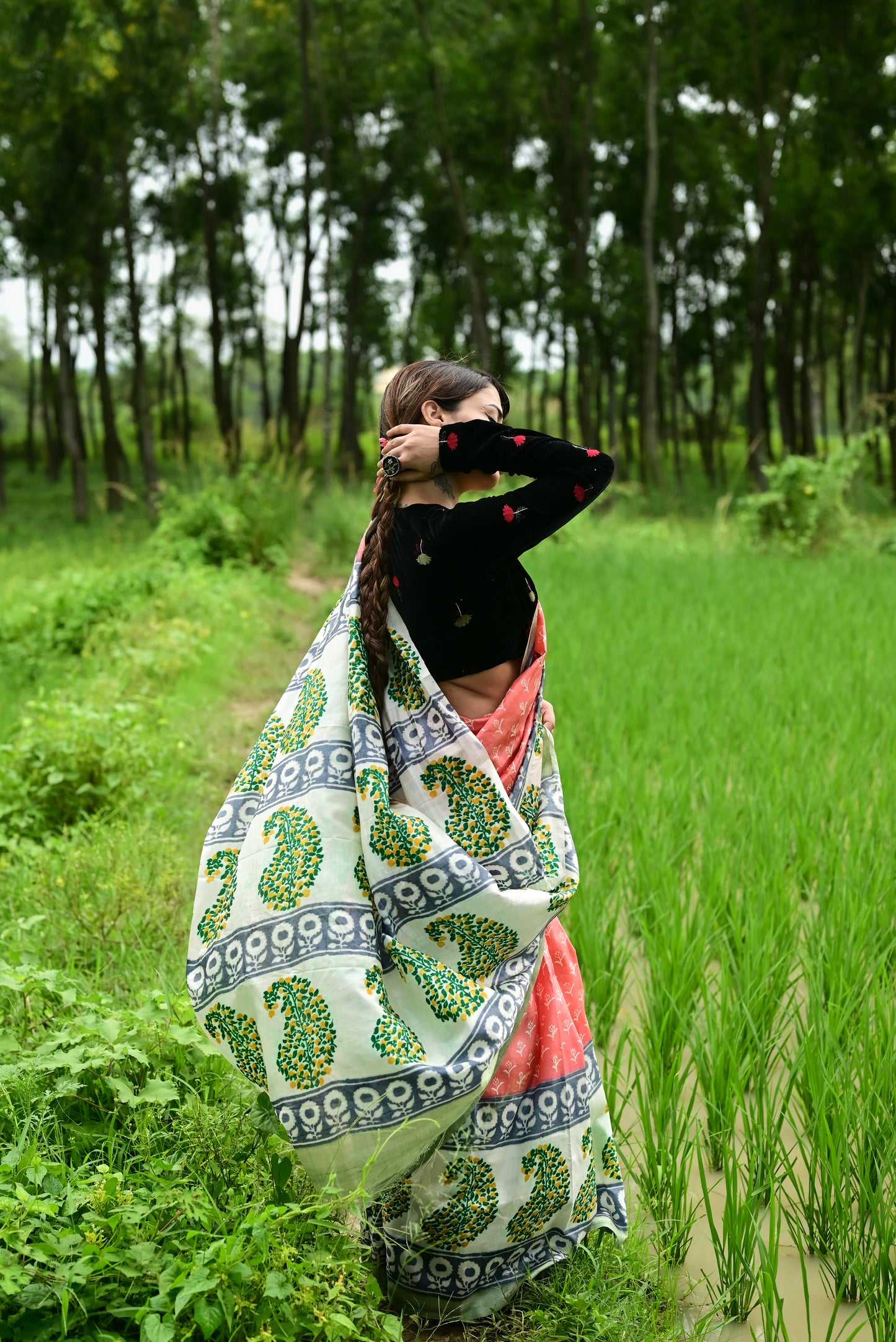 AMRAPALI HAND BLOCK PRINTED PURE SILK SAREE