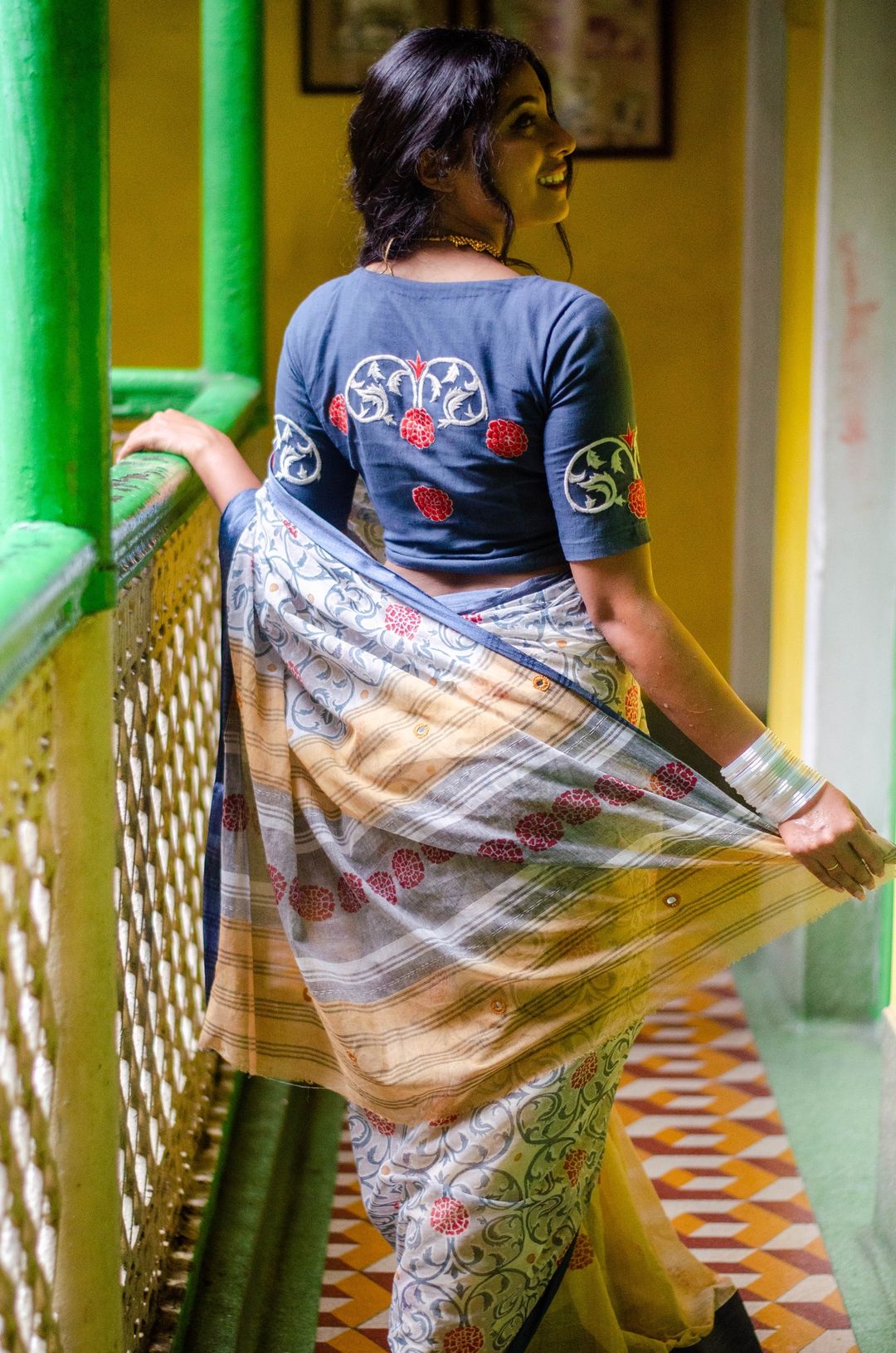 GREY GENDAPHOOL COTTON SAREE