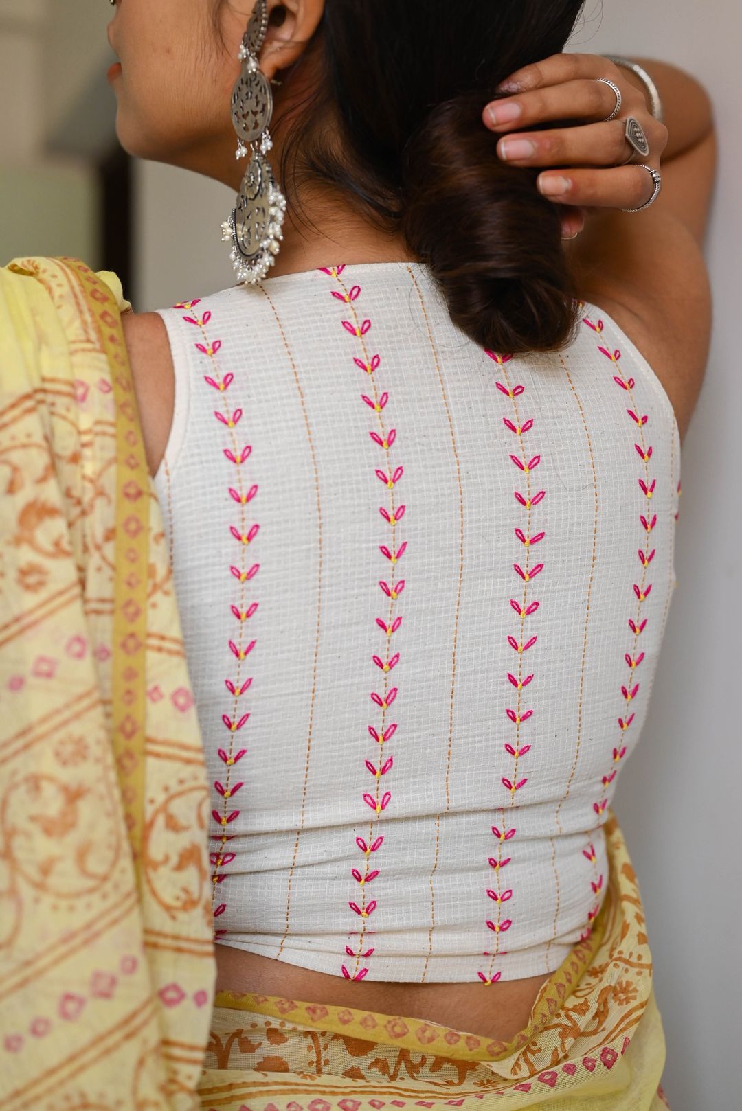 JHIRI PHOOL BLOUSE