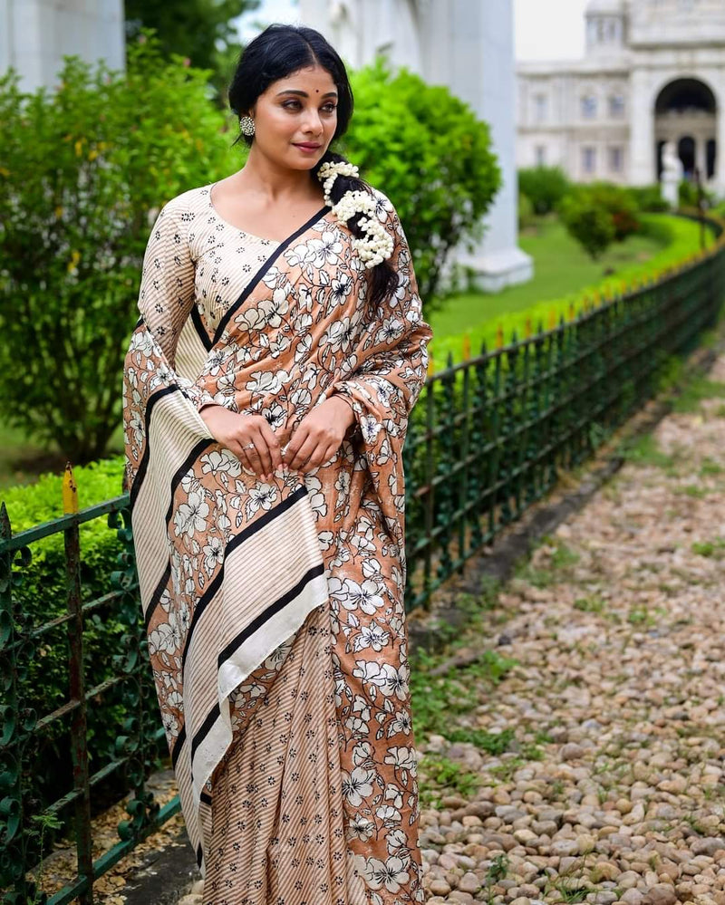 WHITE HIBISCUS HAND BLOCK PRINTED PURE SILK SAREE