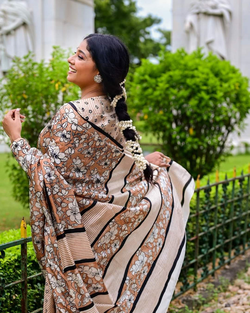 WHITE HIBISCUS HAND BLOCK PRINTED PURE SILK SAREE