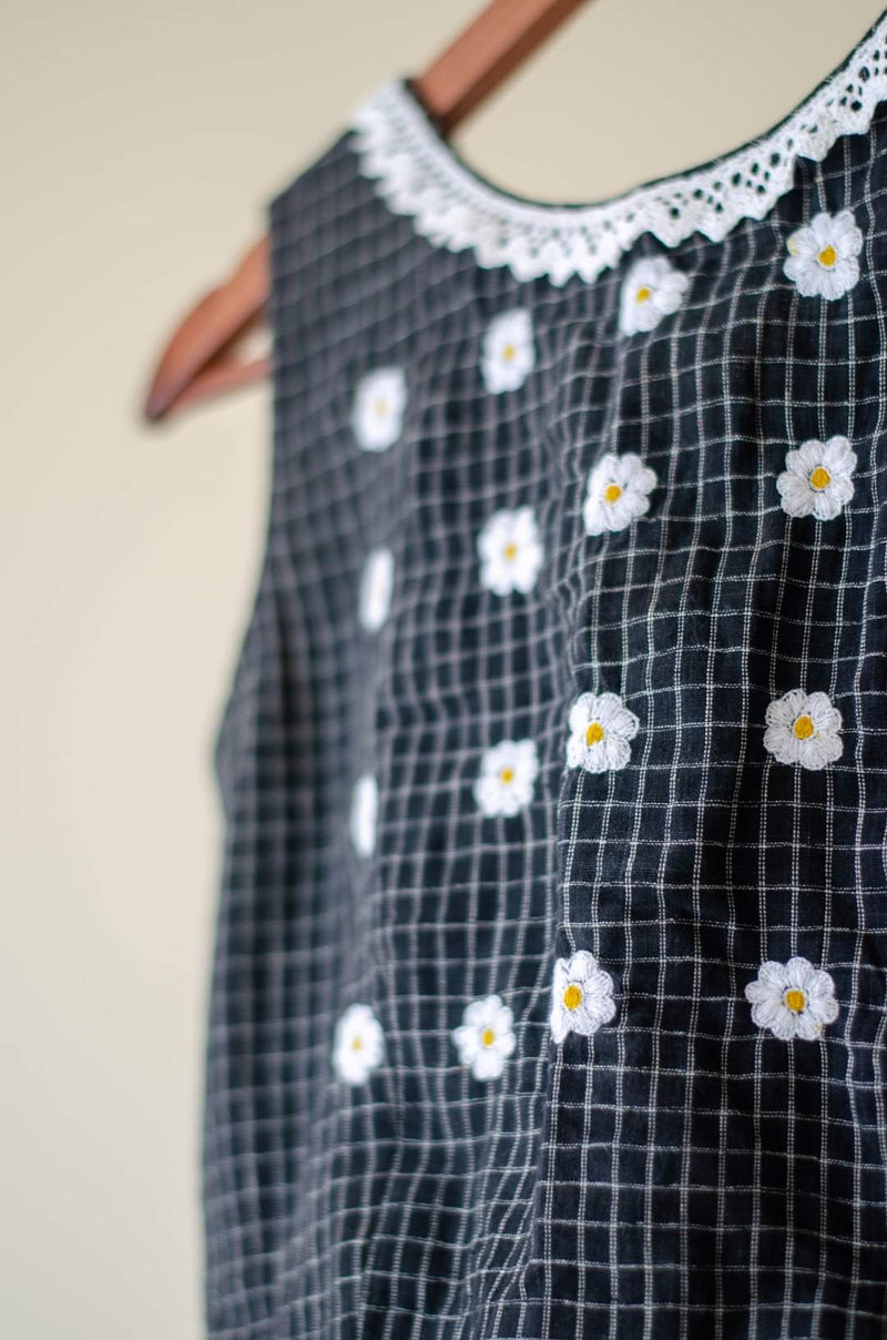 VALLEY OF FLOWER 001- BLOUSE