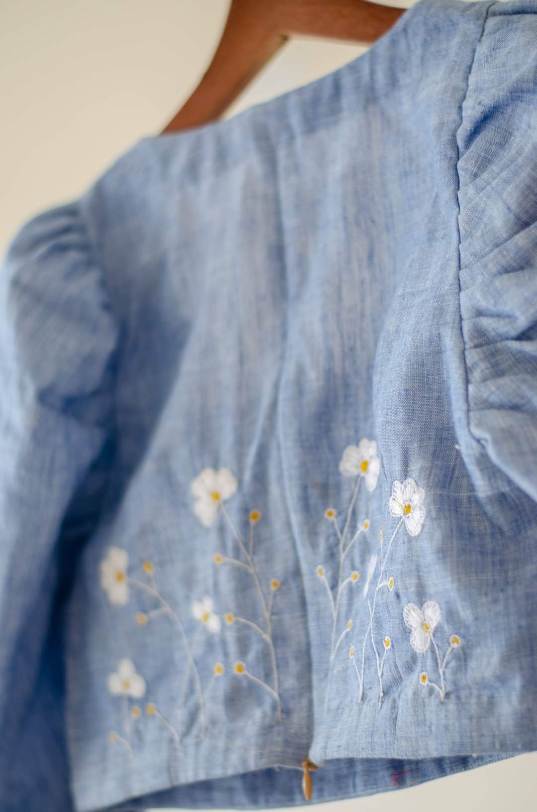 VALLEY OF FLOWER 002- BLOUSE