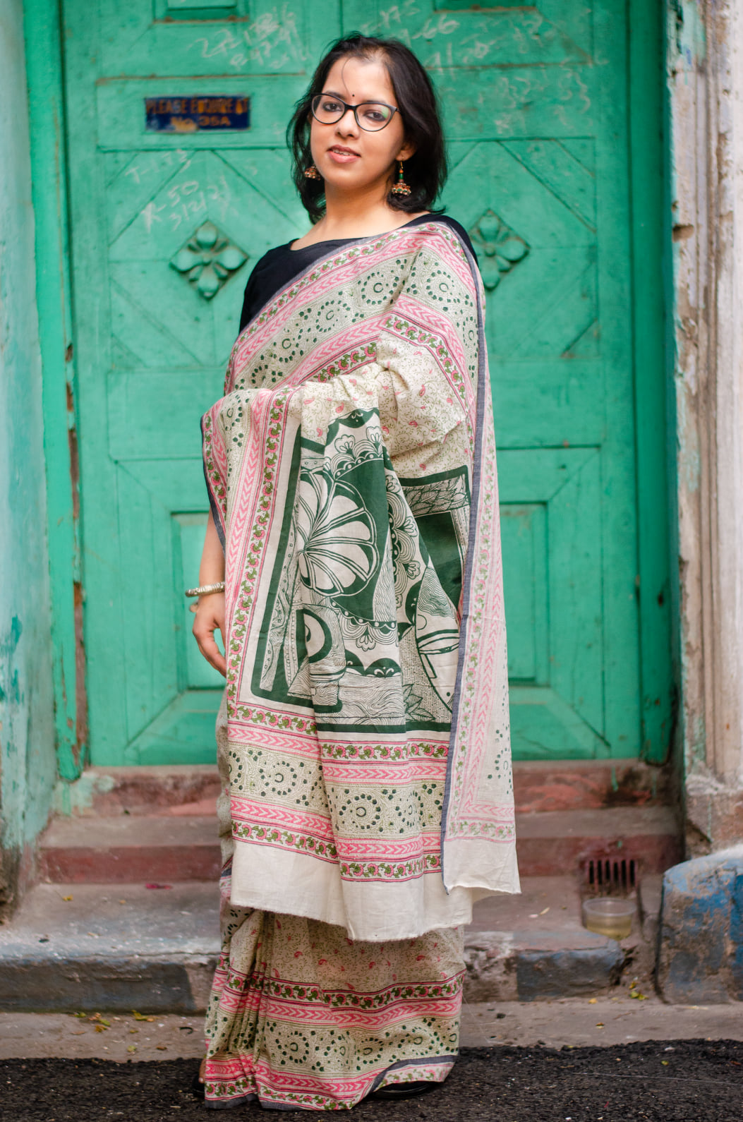 THE INNER CHAMBER 005