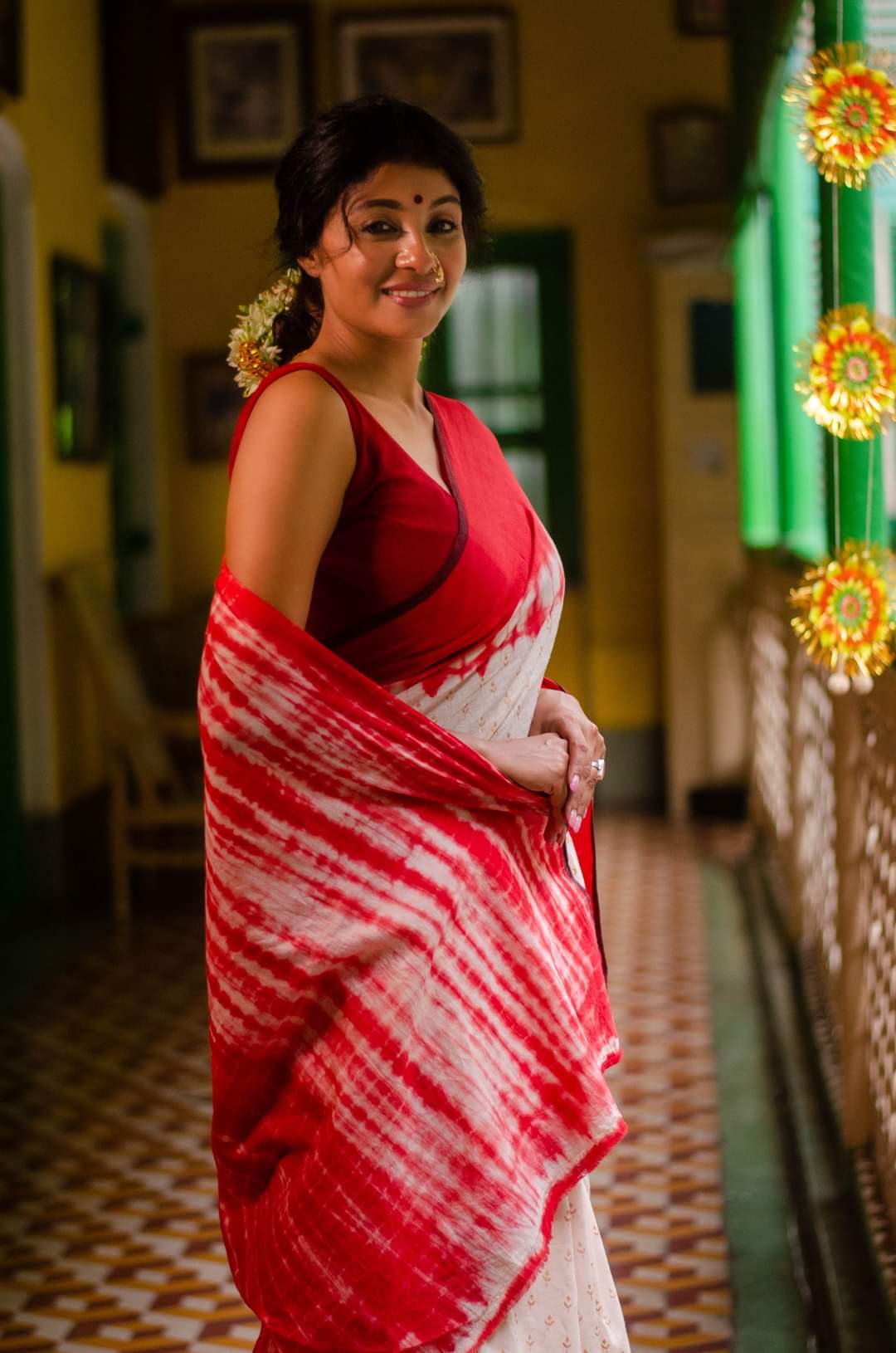 DOSHOMI -  HANDLOOM TIE-DYE SAREE