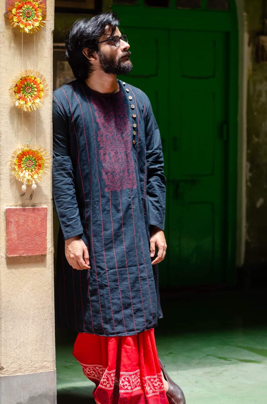 BLACK KANTHA STITCH - HANDLOOM KURTA