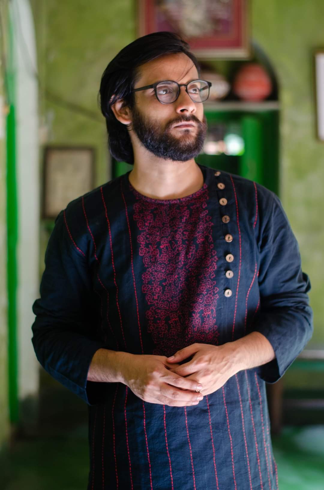 BLACK KANTHA STITCH - HANDLOOM KURTA